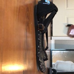 Black cheetah tom sandals